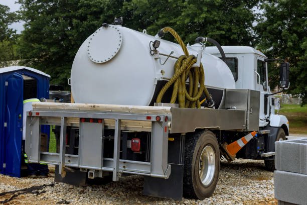 Best Affordable portable toilet rental  in Monmouth, IL